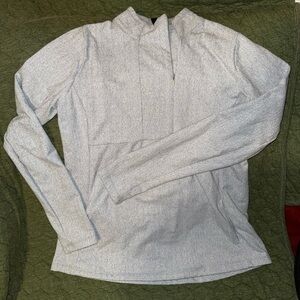 Kyodan Heather Gray Herringbone Pullover
